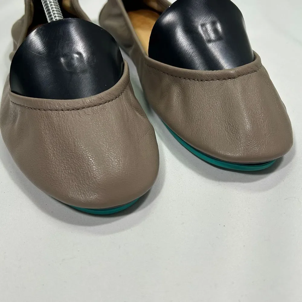Tieks by Gavrieli Taupe Leather‎ Ballet Flats Foldable Comfort Travel Shoes 7